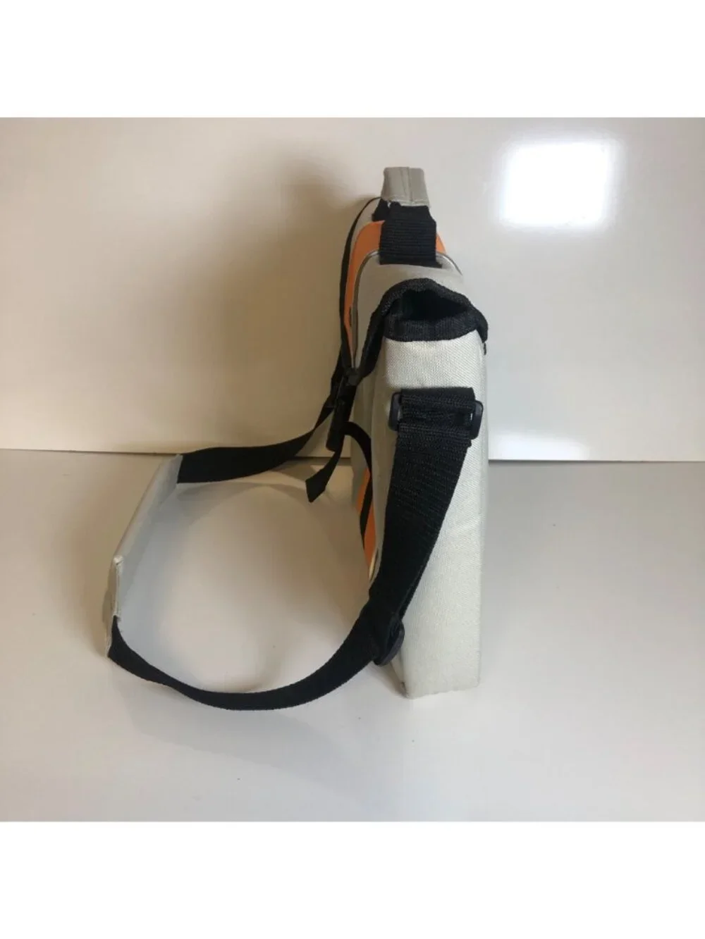 Vtech Laptop Messenger Bag Padded Shoulder Strap Gray Orange